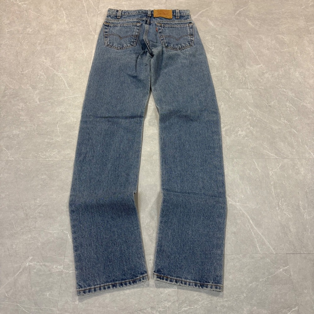 Levis 505 Regular Fit Straight Leg Jeans Blue Denim 30x36 Vintage Made in USA